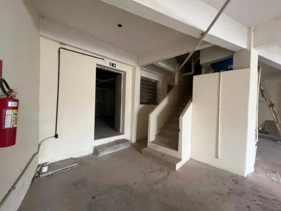 Imagem Excelente Oportunidade de Investimento - Imóvel Comercial e Residencial no Centro de Barbacena