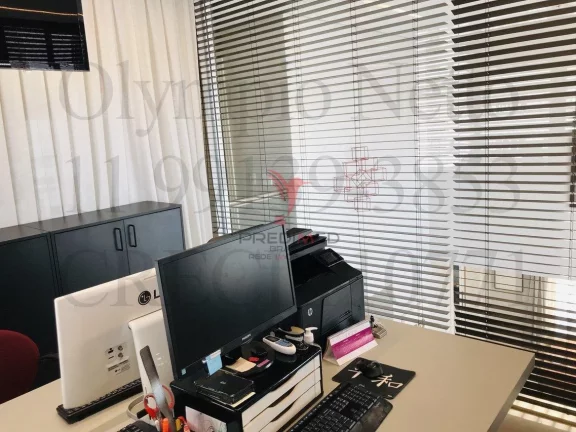 Imagem Linda Cobertura em Moema, andar alto com 272 mts2 , 3 Suites e 4 Vagas de Garagem