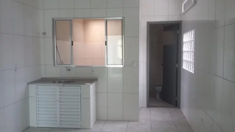 Imagem Kitnet com 1 dormitório para alugar, 50 m² por R$ 1.267,00/mês - Jardim São Luís - Suzano/SP