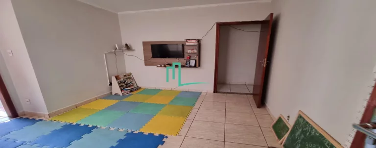 Imagem IMÓVEL DE OPORTUNIDADE Á VENDA NO CENTRO DISPONIVEL PARA VENDA - RESIDENCIAL/COMERCIAL