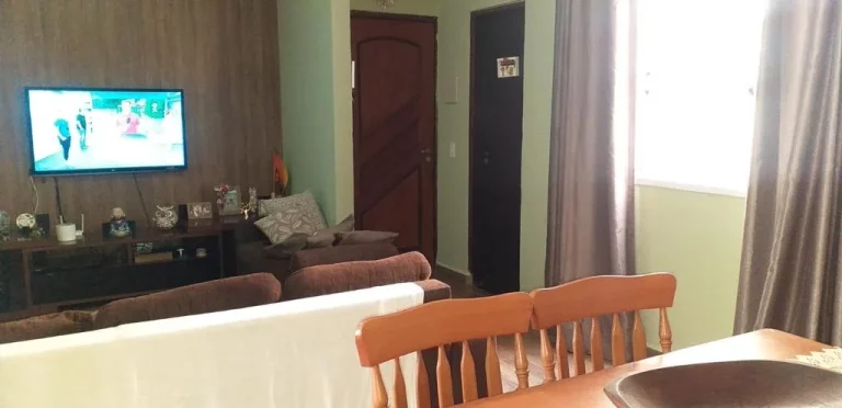 Cobertura Santo André - 154 m² - 3 Dormitórios - 1 Suíte - Terraço com churrasqueira - 2 Vagas - Aceita Financiamento e FGTS.