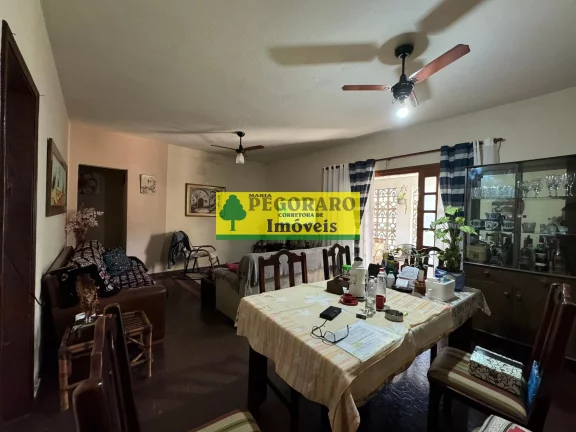 Imagem Oportunidade Imperdível: 3 casas à Venda na Martim de Sá; 2 Lotes; 720m² totais!