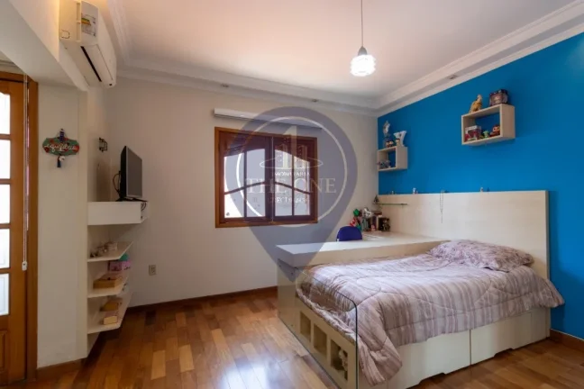 Imagem Casa à venda em São Paulo-SP na Vila Clementino com 3 quartos, 3 suítes, 2 salas, 5 banheiros, 2 vagas, 248 m².