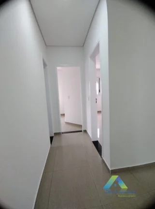 Imagem Sobrado à venda com 4 quartos e 8 vagas em Vila Marte/SP!