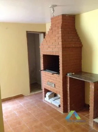 Imagem TERRA NOVA II Lindo sobrado com 195 metros, 3 dormitórios, sendo 1 suíte, espaço gourmet, 2 vagas ótima localização e valor !!