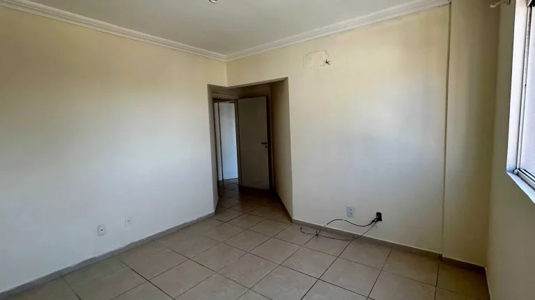 Imagem Cobertura com 3 dormitórios sendo 1 suíte e 2 vagas, a 200m da praia de Gravatá Navegantes/SC