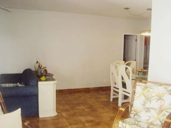 Imagem Praia de Astúrias, 30 m do Mar, Reformado, 2 garagens, 140 m² de área útil, 100 m da Praia de Pitangueiras, Linda Vista ao Mar.
