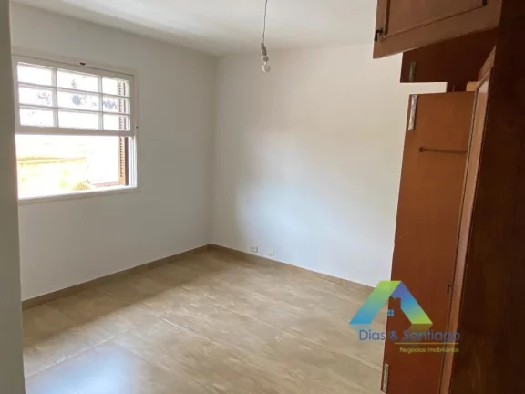 Imagem Sobrado Reformado com 3 Quartos e 4 banheiros para venda no Brooklin/SP!