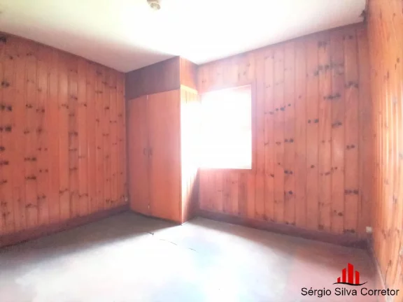 Imagem Casa a venda com 04 quartos na Região de Abernéssia.