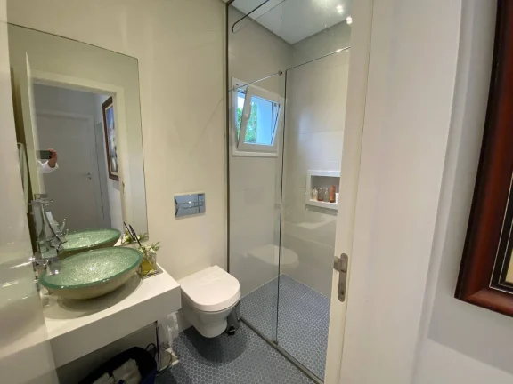 Imagem CASA PARA LOCAÇÃO DE TEMPORADA EM JURERÊ INTERNACIONAL, FLORIANÓPOLIS