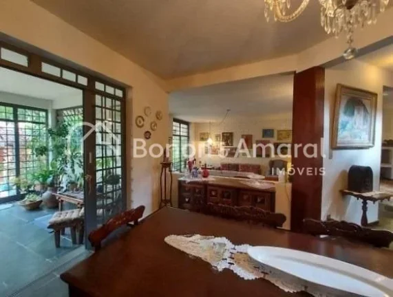 Imagem Casa com 4 Quartos e 3 banheiros à Venda, 481 m