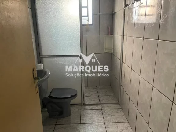 Imagem Imovel com 2 casas terreno de 250m2