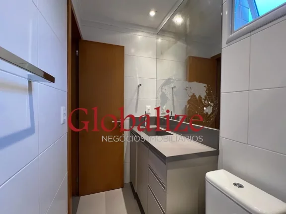 Imagem Apartamento à Venda com 2 Dormitórios e 1 Vaga no Bairro Gonzaga em Santos (SP) por R$ 1.300.000,00 !