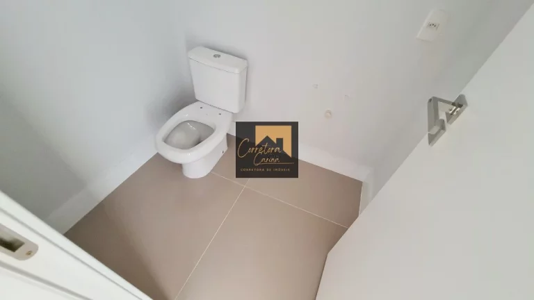 Imagem Apartamento no 9º andar com 101,96m² privativos! 3 quartos sendo 1 suíte com persianas integradas...