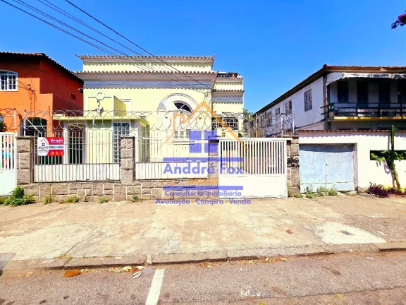 Imagem Casa com 5 quartos, 2 suítes, quintal, garagem para 3 carros, terreno 12X35, à venda, 215 m² por R$ 630.000 - Méier - Rio de Janeiro - RJ