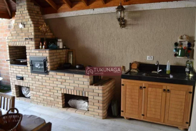 Imagem Casa de Condomínio 3 quartos à venda, 151 m² por R$ 980.000 - Freguesia da Escada - Guararema/SP