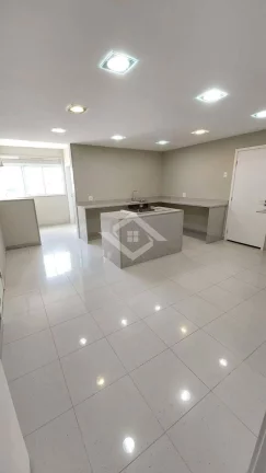 Imagem Apartamento de 4 Quartos para Venda na Barra da Tijuca com 288 m²