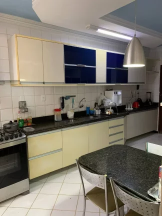 Imagem Apartamento à venda no Condomínio Vale dos Lagos - 4 quartos, área de lazer, 3 vagas de garagem.