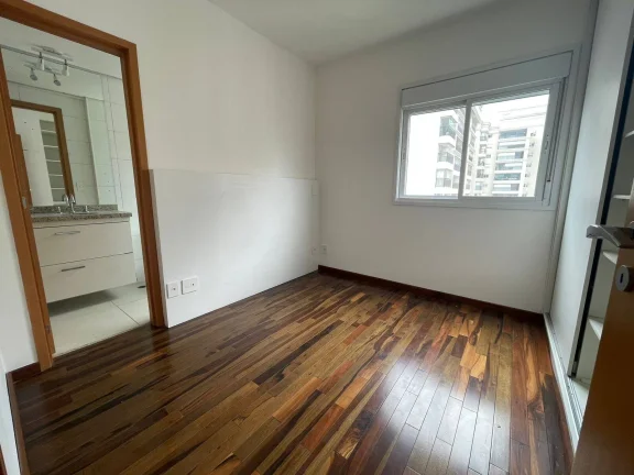 Imagem Apartamento Maravilhoso 2 Dormitorios sendo 2 Suites com 2 Vagas de Garagem