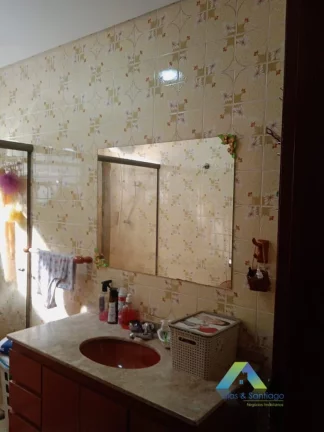 Imagem CASA TÉRREA REFORMADA COM 2 DORMITÓRIOS NA VILA DAS MERCES !