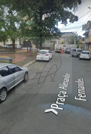Imagem Alugo Galpão 350m2 no Garcia, Salvador-BA