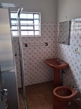 Imagem VENDE-SE CASA COM 03 DORMITORIOS ARAÇATUBA SP