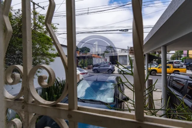 Imagem Casa à venda em São Paulo-SP, Indianópolis! 3 quartos, 1 suíte, 2 salas, 3 banheiros, 2 vagas, 133m².