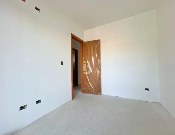 Imagem Sobrado com 3 quartos 1 suíte a venda em Araucaria - Perto do Centro