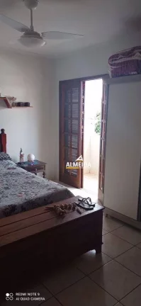 Imagem Casa com 3 dormitórios à venda, 174 m² por R$ 435.000,00 - Estádio - Rio Claro/SP