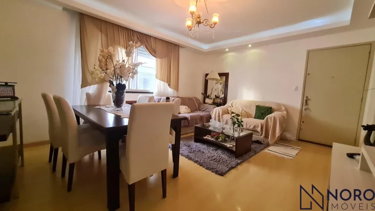 Imagem Apartamento Central de 3 Dormitórios com Suíte e Garagem - Semi Mobiliado