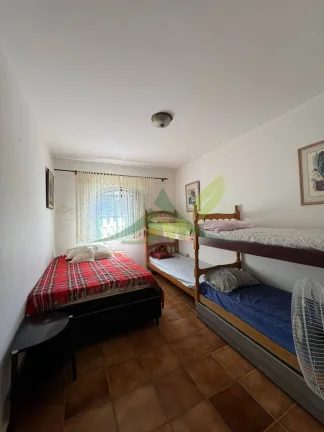 Imagem Chácara à Venda em Atibaia – 4.560 m² com Piscina, Lago, e Área de Lazer Co