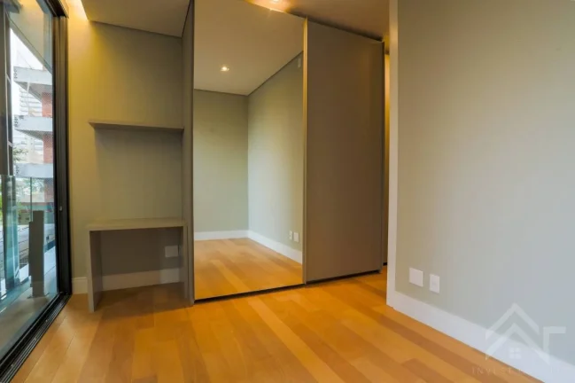 Imagem Apartamento Garden de Luxo com Vista Permanente para o Parque Ibirapuera