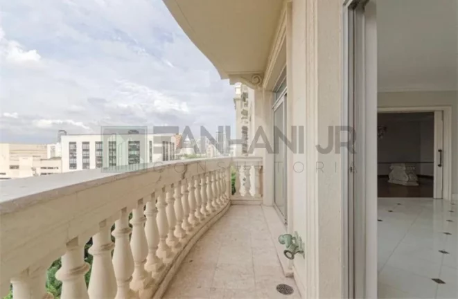 Imagem Luxuoso apartamento para locação no Jardim Europa, São Paulo-SP: 3 quartos, 3 suítes, 3 salas, 5 banheiros, 3 vagas, 456m².