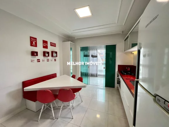 Imagem Apartamento mobiliado à Venda com 2 Suítes e 2 vagas de garagem privativa localizado em Meia Praia Itapema