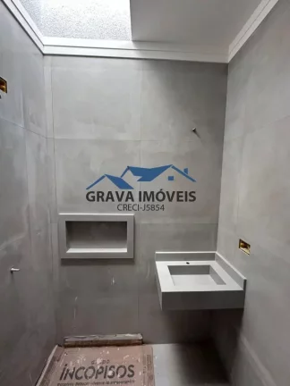Imagem Alto Padrão para Venda em Maringá, Conjunto Residencial Paulino Carlos Filho, 3 dormitórios, 1 suíte, 2 banheiros, 3 vagas