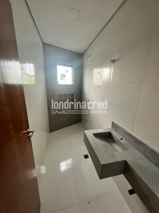Imagem Sobrado com 3 quartos (1 suíte), 120m² de construção, acabamento moderno e excelente localização na região sul de Londrina