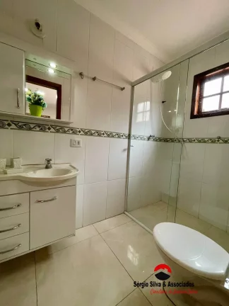 Imagem Casa para Locação Com 03 Suítes em Vila Nova Suíça.