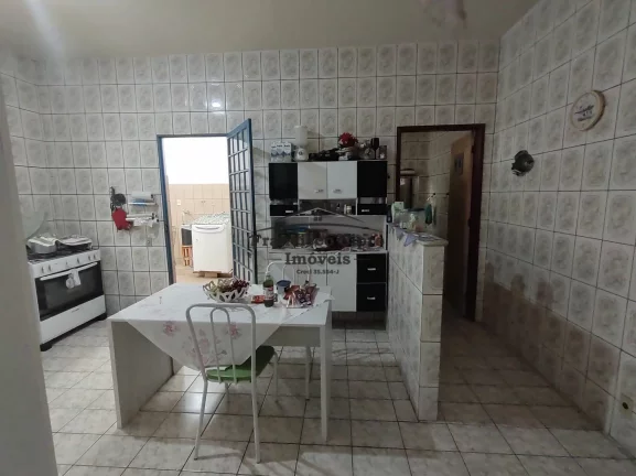 Imagem Casa à venda no bairro Figueira - Guaratinguetá/SP