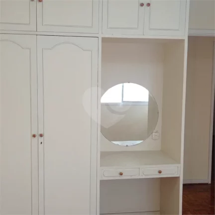 Imagem Apartamento à venda com 3 quartos, sendo 1 suíte, no condomínio Fradique Coutinho, São Paulo - SP