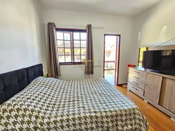 Imagem Casa em Condomínio para Venda em Teresópolis / RJ no bairro Parque do Imbui