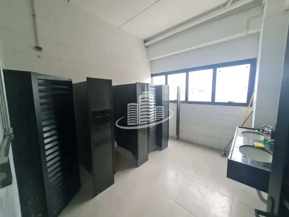 Imagem Galpão Industrial em Arujá

Condomínio Fechado

Área de terreno: 1.560 metros.

Área construíd...