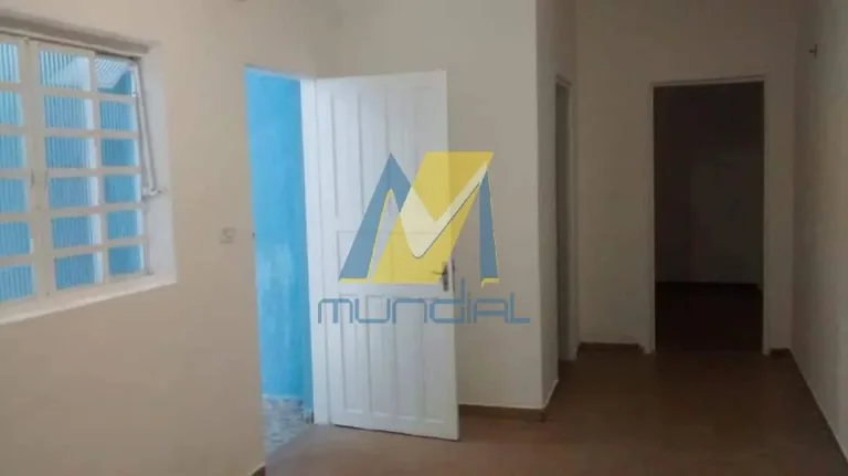 Imagem Renda imediata com 3 casas no mesmo terreno! Invista já