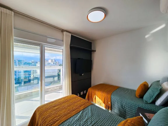 Imagem Apartamento com 2 dormitórios à venda, 123 m por R$ 3.990.000,00 - Riviera