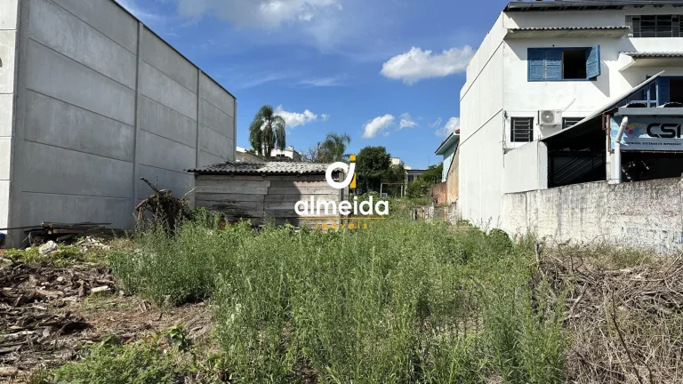 Imagem TERRENO COM FRENTE PARA DUAS RUAS