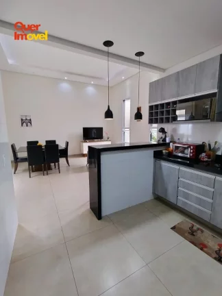 Imagem Imperdível oportunidade! Casa à venda em Bonfim Paulista-SP, bairro Santa Cecília. 3 quartos, 1 suíte, 2 salas, 3 banheiros, 2 vagas de garagem. 146m².