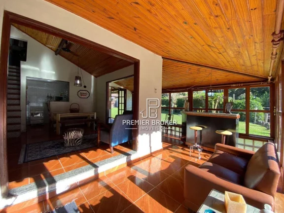 Imagem Casa à venda, 132 m² por R$ 700.000,00 - Vargem Grande - Teresópolis/RJ