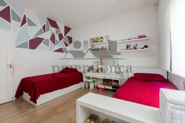 Imagem Apartamento com ambientes amplos, bem distribuído e ventilado, sala com 3 ambientes com terraço, l...