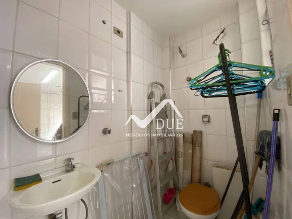 Imagem Apartamento com 2 dormitórios à venda, 109 m² por R$ 680.000,00 - Boqueirão - Santos/SP
