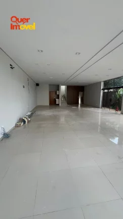 Imagem Salão Comercial de Alto Padrão para Locação no Jardim Botânico, Ribeirão Preto-SP: 2 Salas, 4 Banheiros, 3 Vagas e 300m².
