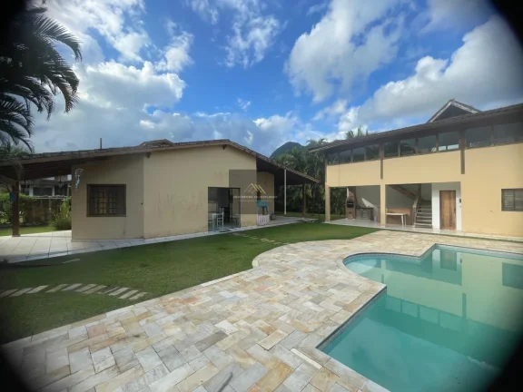Imagem Casa em Condomínio para Venda em Ubatuba / SP no bairro Horto Florestal